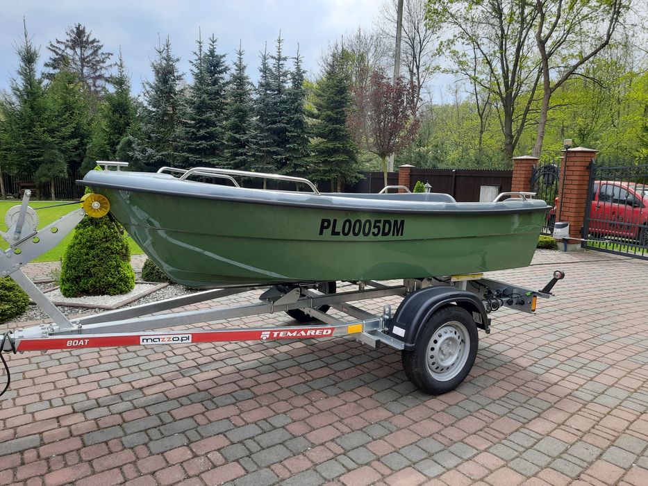 łódź wioslowo-motorowa