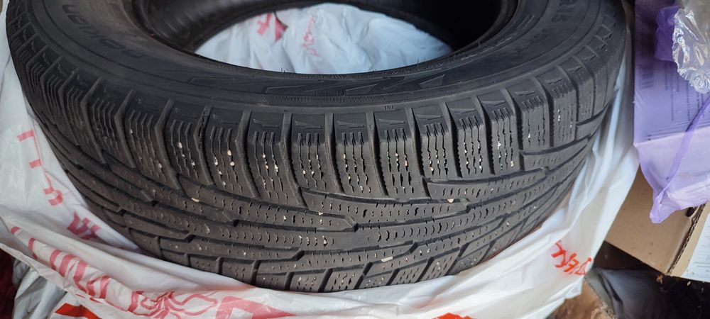 Комплект шин NOKIAN TYRES 195/65/R15