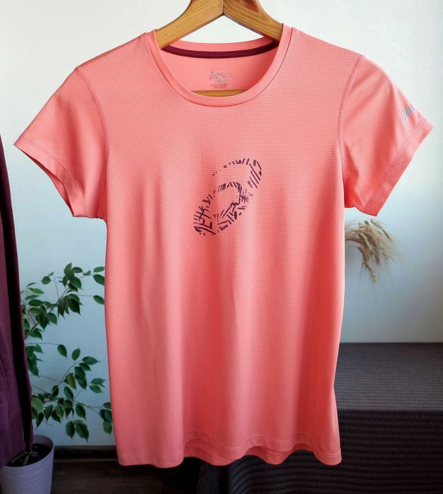 Жіноча футболка Asics