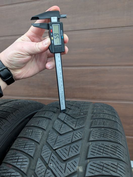 Шини 255/65 R18 зимові PIRELLI Scorpion