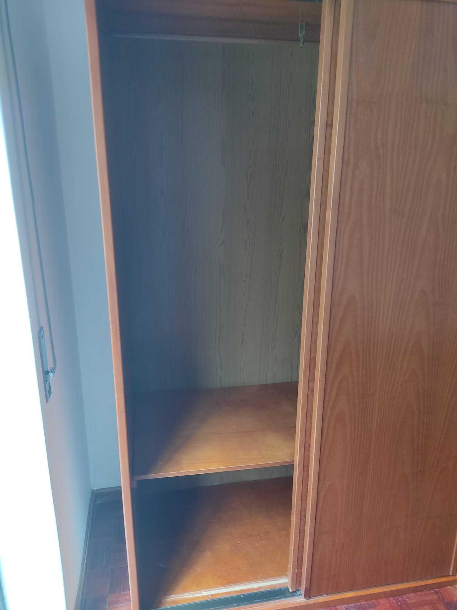 Mobilia de quarto solteiro