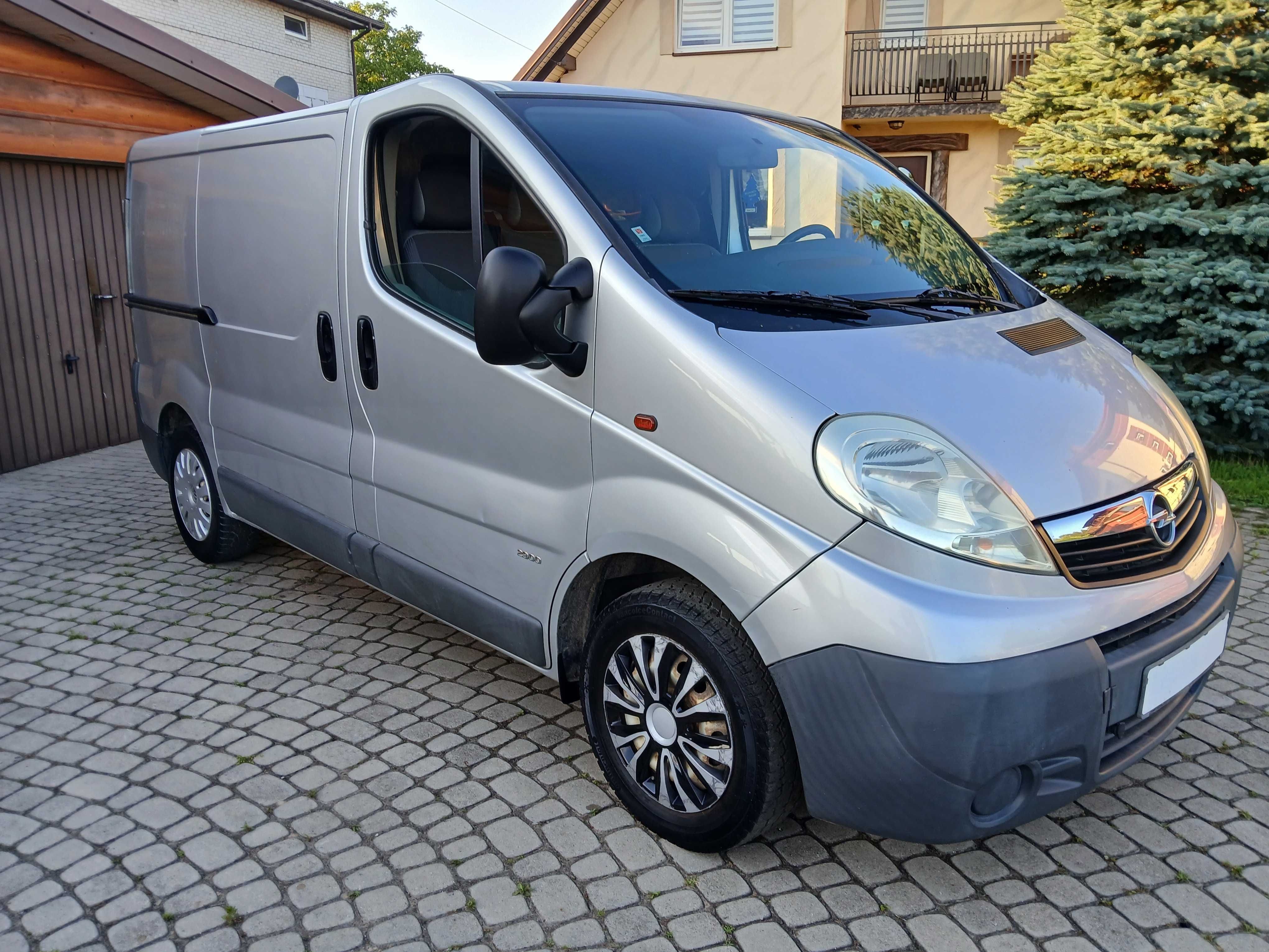 OPEL VIVARO == 2,0 DCI == 115 KM ==