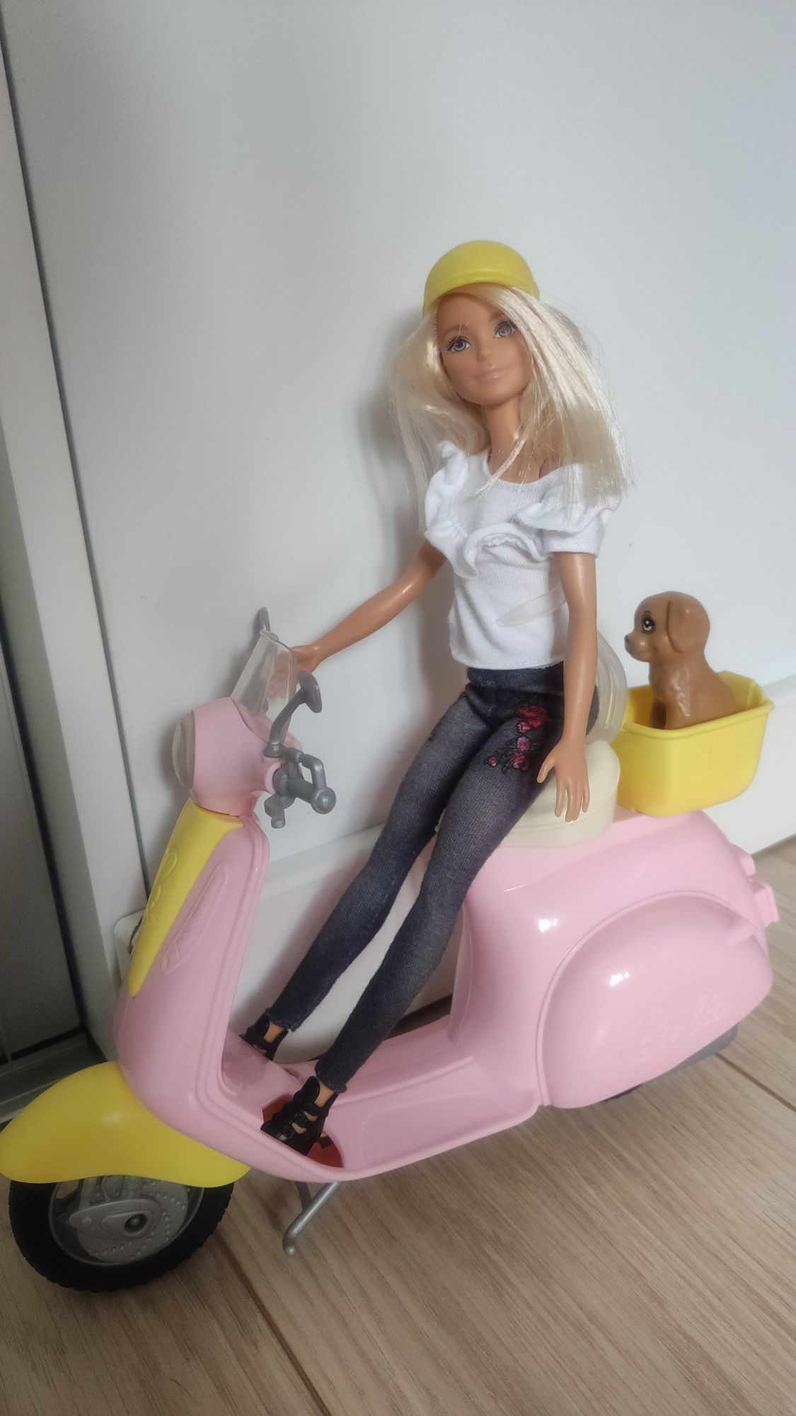 Motor Barbie z akcesoriami