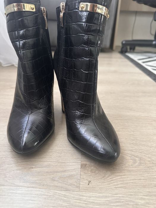 Жіночі ботільйони на осінь, жіноче осіннє взуття, замшеві ботільон.