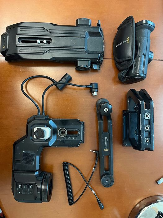 Black Magic Ursa akcesoria view finder , support , top handle OKAZJA !