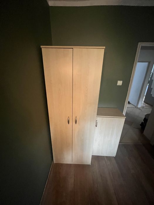 Duża szafa / garderoba w bardzo dobrym stanie – 183×66×51,5 cm