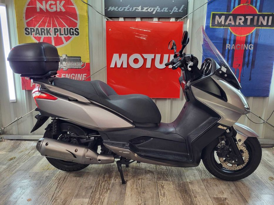 Kymco Downtown 125 maxiskuter wtrysk na B z Niemiec RATY