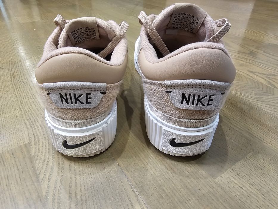 Кросівки Nike Court Legacy Lift FZ2606-200 кеди