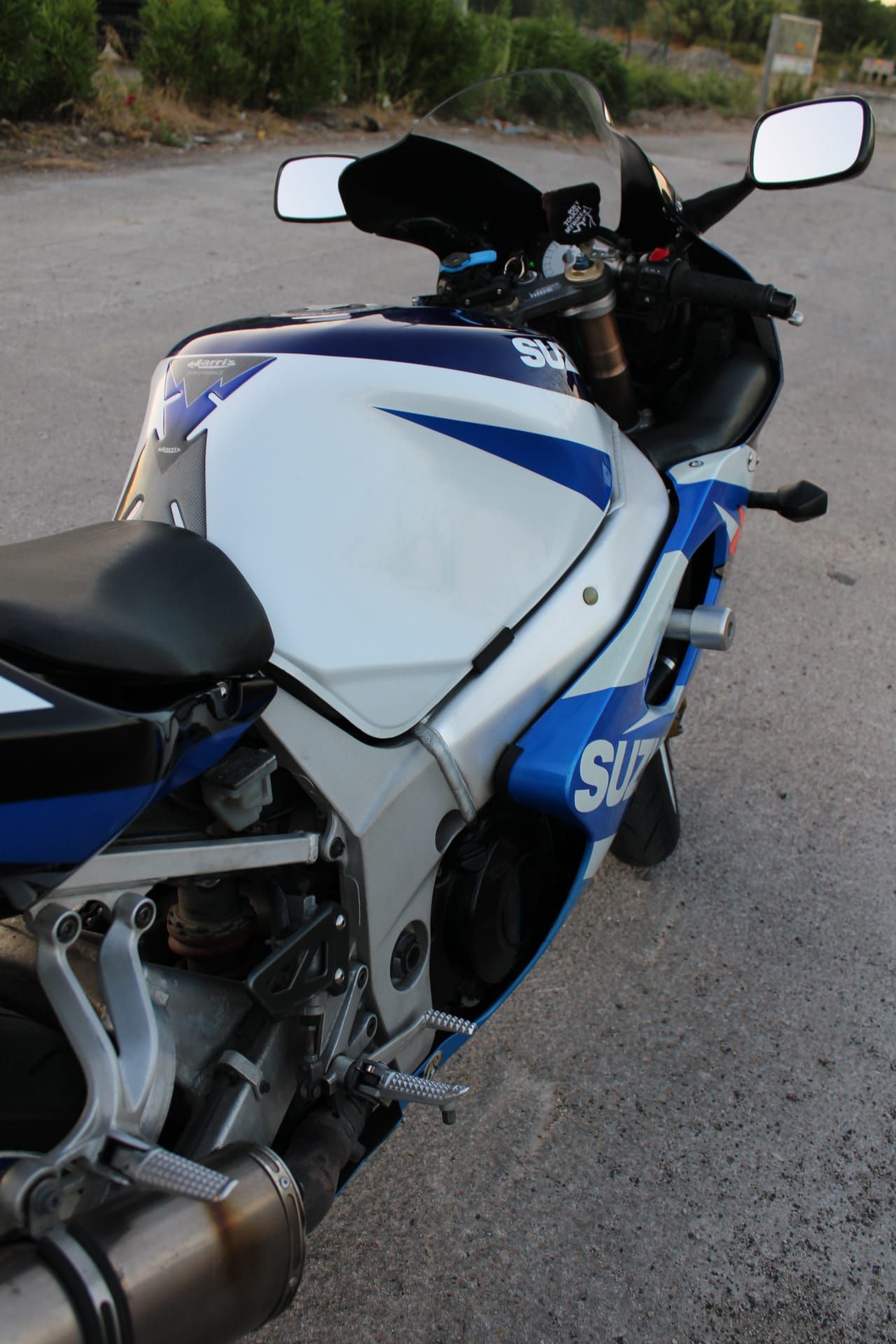 Suzuki GSX-R 1000 K1 (2001)