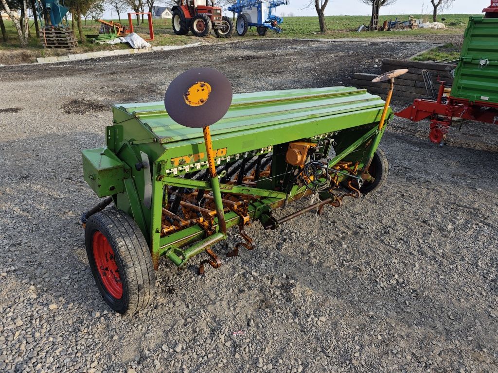 Siewnik zbożowy Amazone d7 Special II 3 m