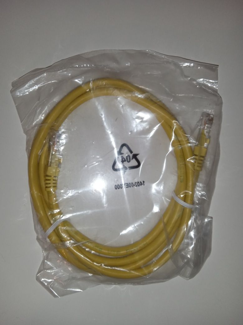 Kabel sieciowy RJ - 45 , długość 1,5 m