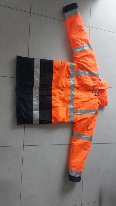 Kurtka robocza ocieplana zimowa odblaskowa ostrzegawcza M