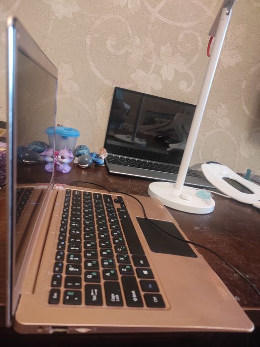 Тонкий ноутбук 13.3'' ips 6 gb