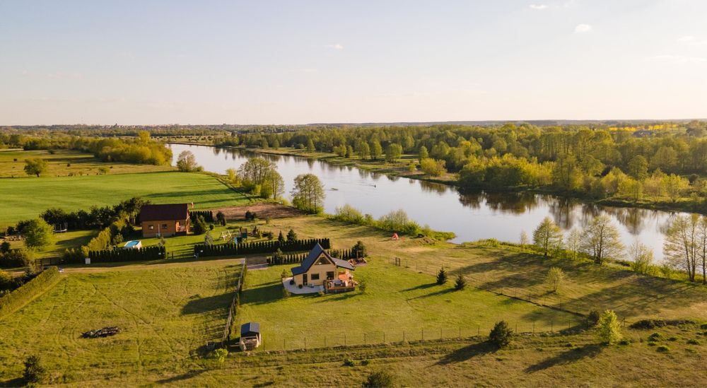 RIVER HOUSE Dom do wynajęcia Linia brzegowa 1 h od Warszawy