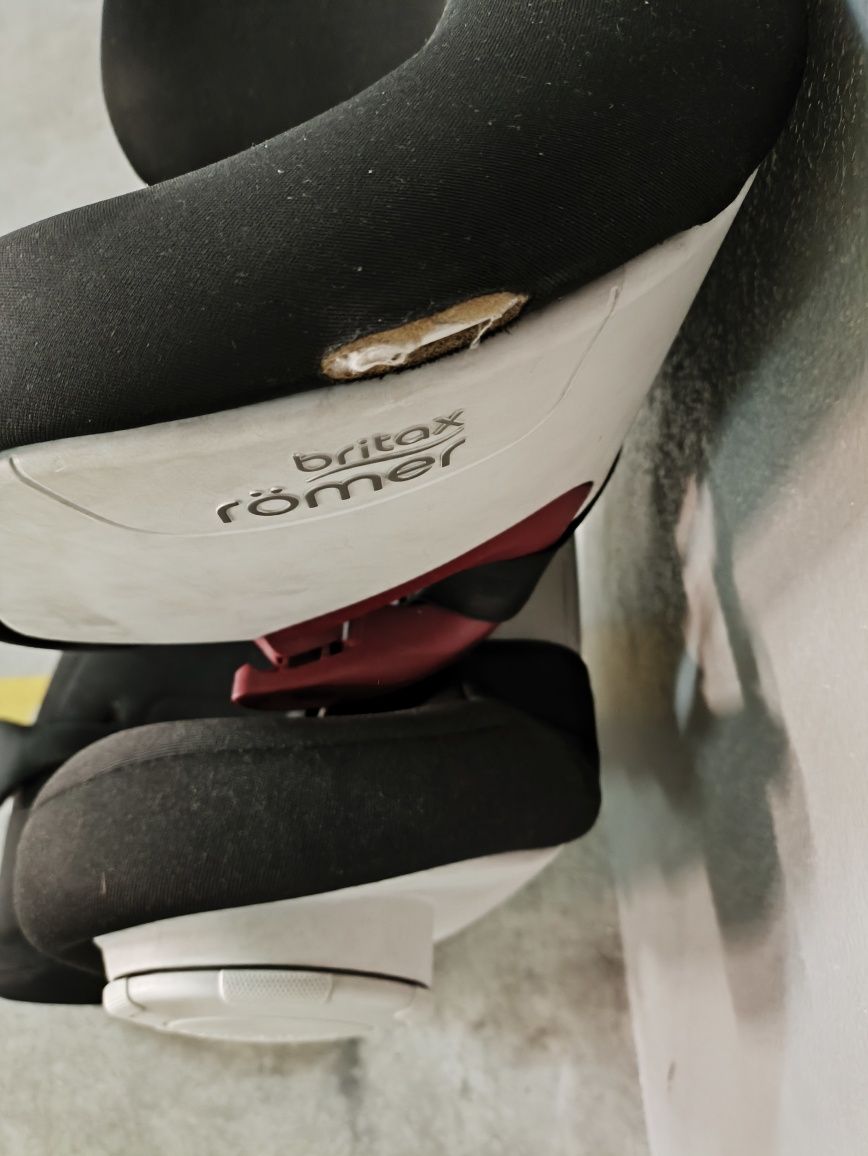 Cadeira Auto KidFix XP SICT Isofix 2/3 Cosmos Black