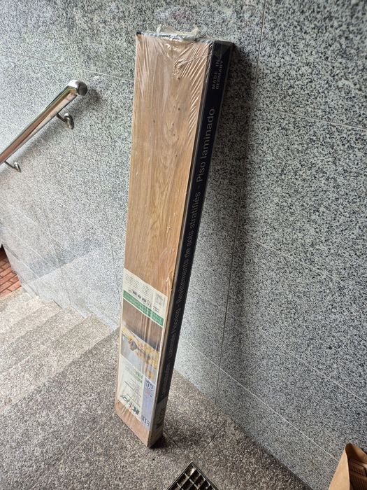 Panele Egger  KFloor 9 sztuk Dąb Oak Cordoba