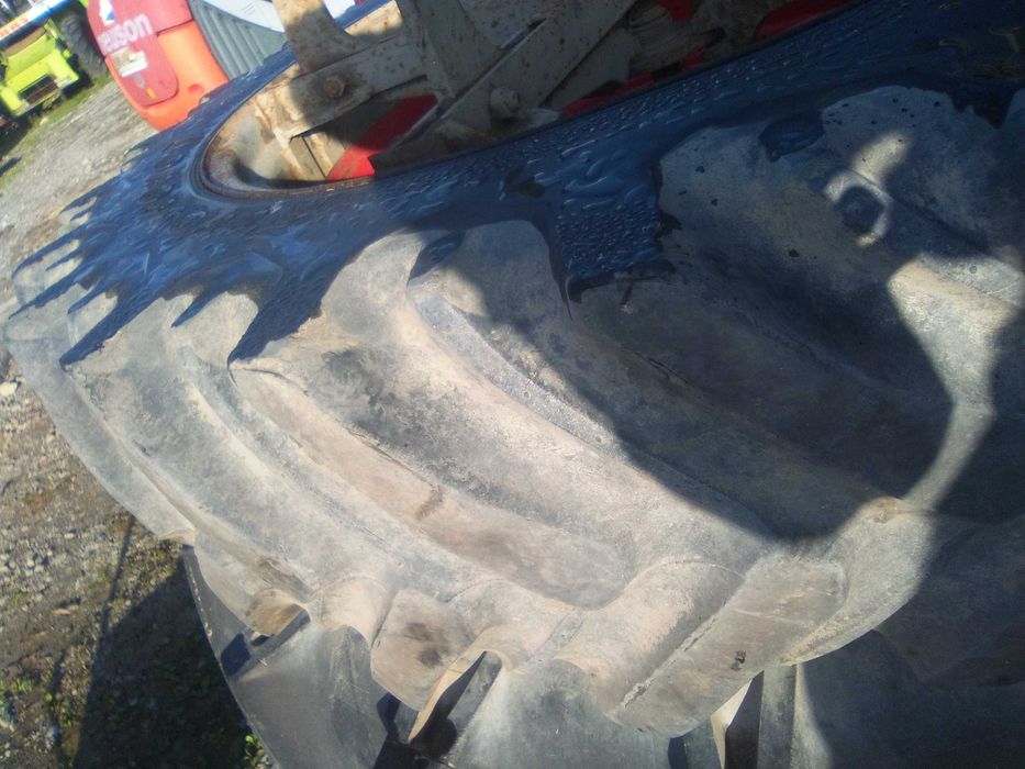 Koła blizniaki 13,6R38