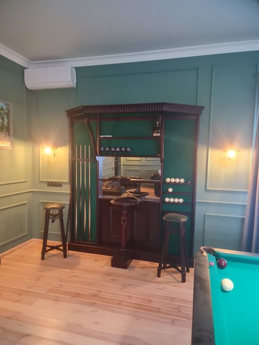 Киевница. Бильярдная стойка-бар.