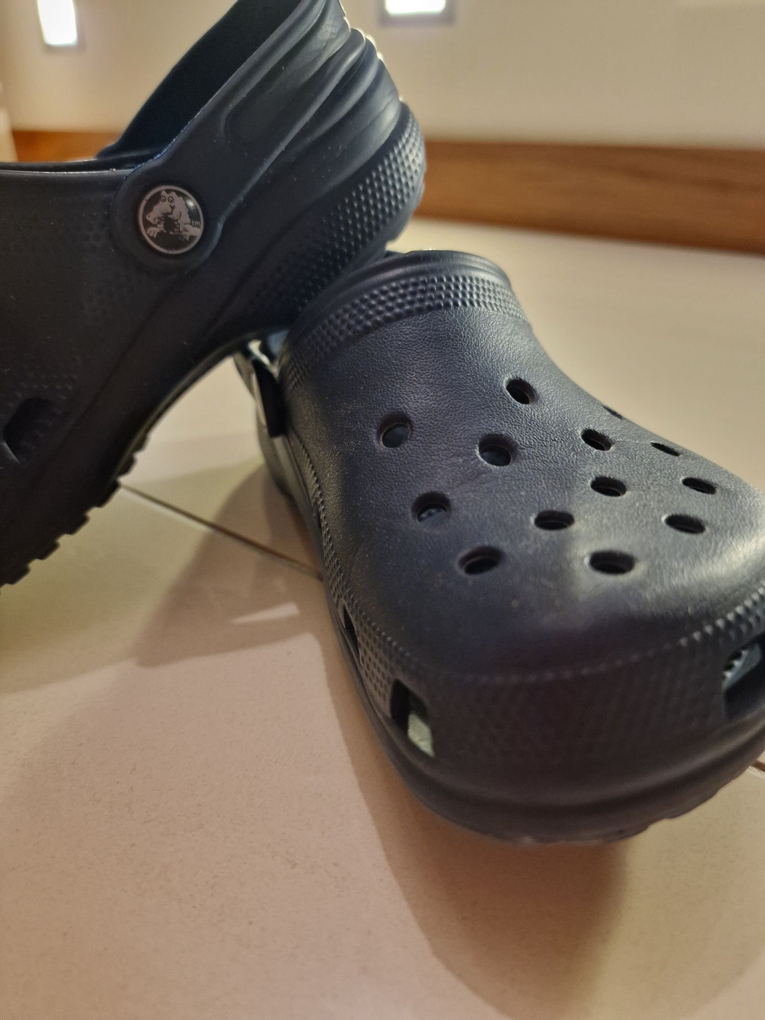 Klapki marki Crocs 34-35