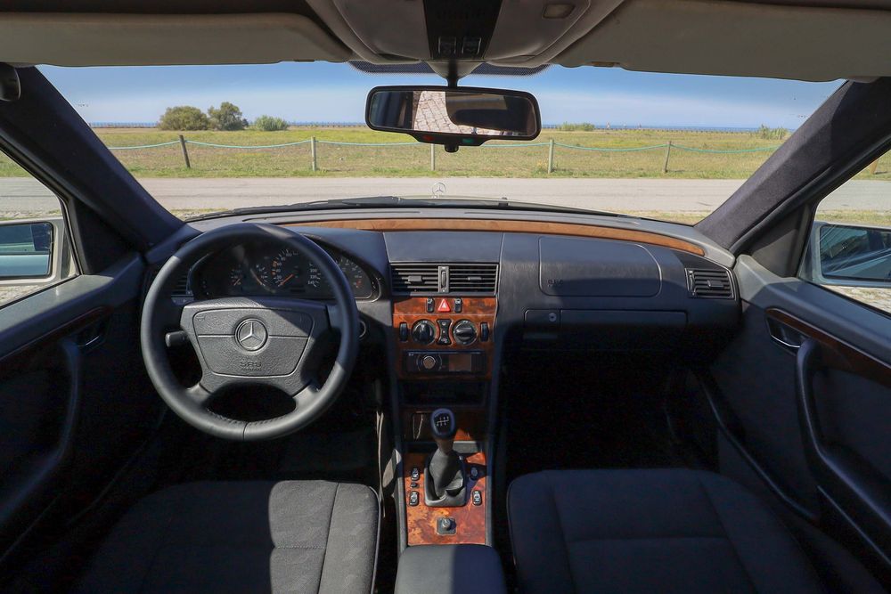 Mercedes C200 Kompressor  AMG - Desde 120€ /mês