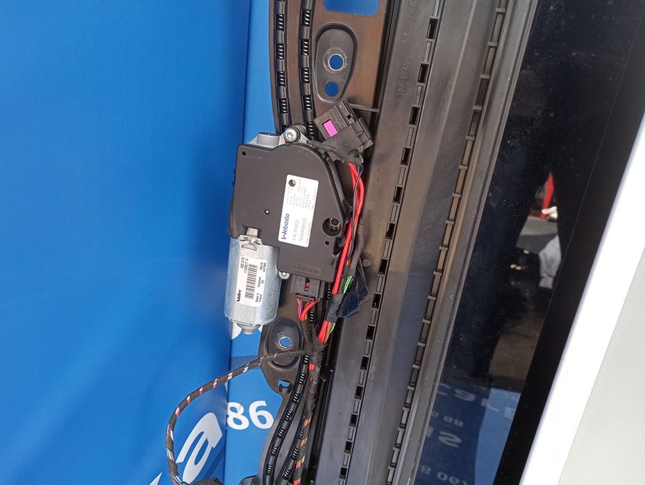 Люк Touareg NF Люк та Панорама у зборі Туарег НФ Розборка