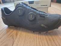 Buty 42 rowerowe Trek na MTB