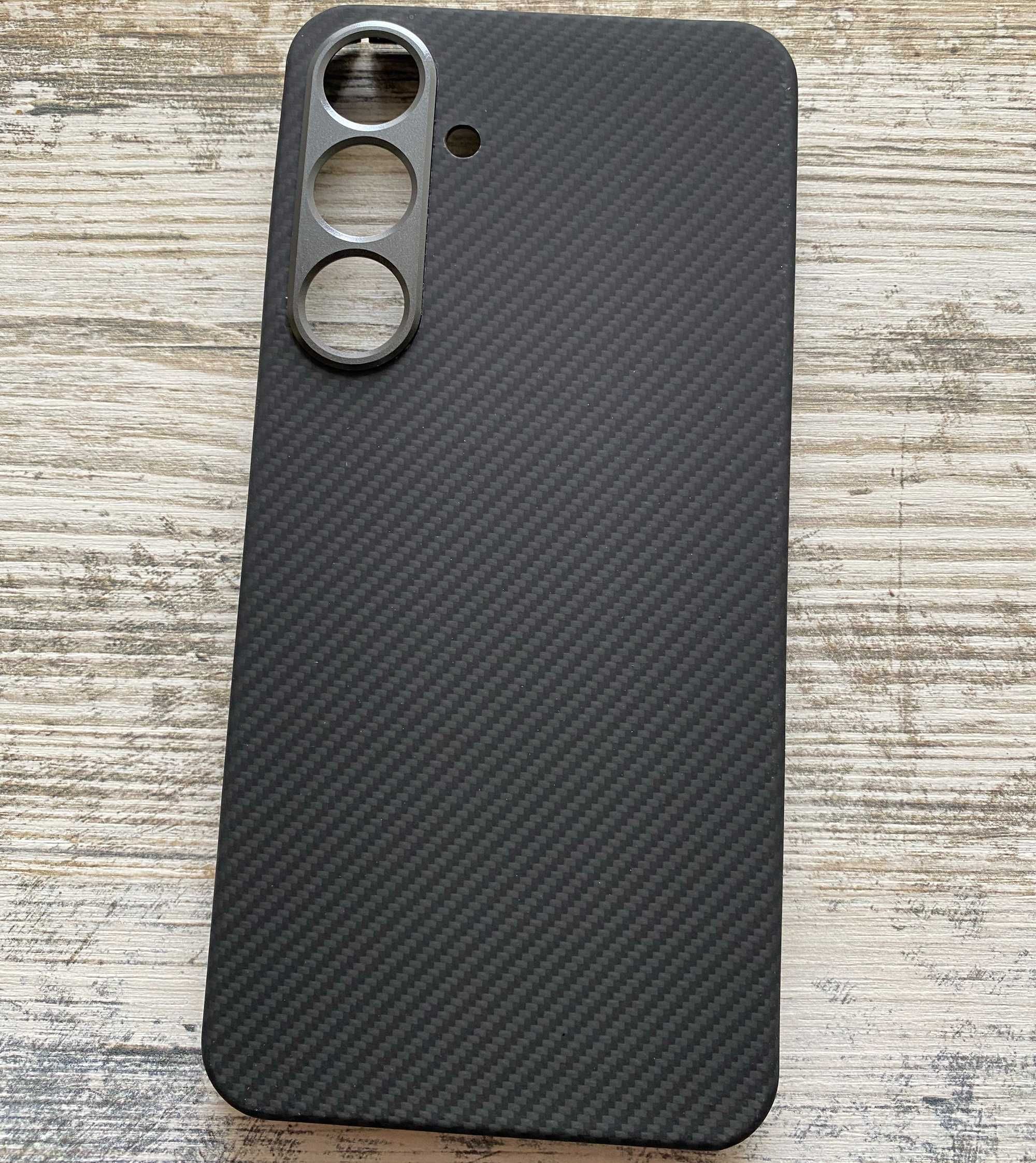 Карбоновый чехол Premium Slim Carbon для Samsung S24, Ultra, Plus