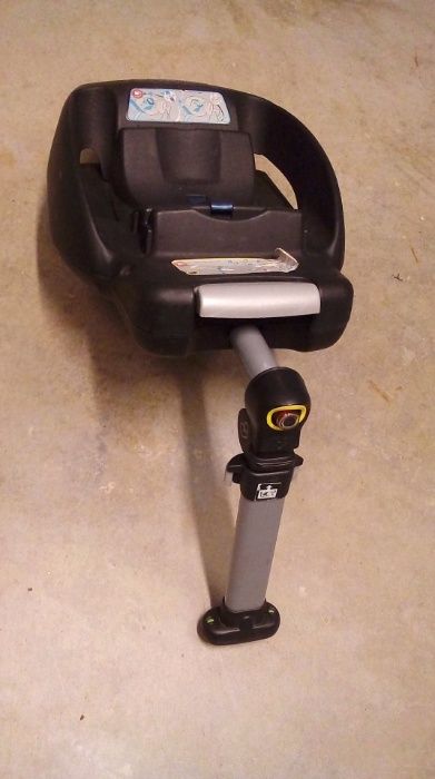 Fotelik Maxi Cosi Cabrio Fix plus baza Isofix
