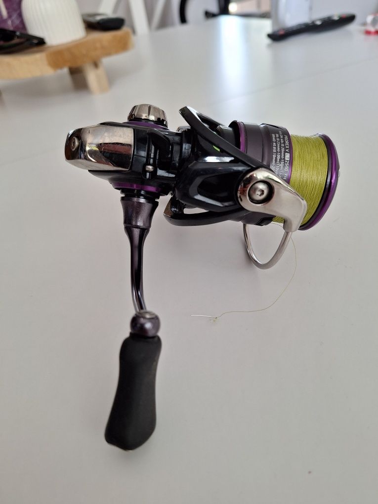 Daiwa prorex v lt 2500 xh wyższy model prorex .