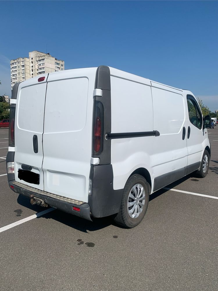 Opel Vivaro 2004Dizel