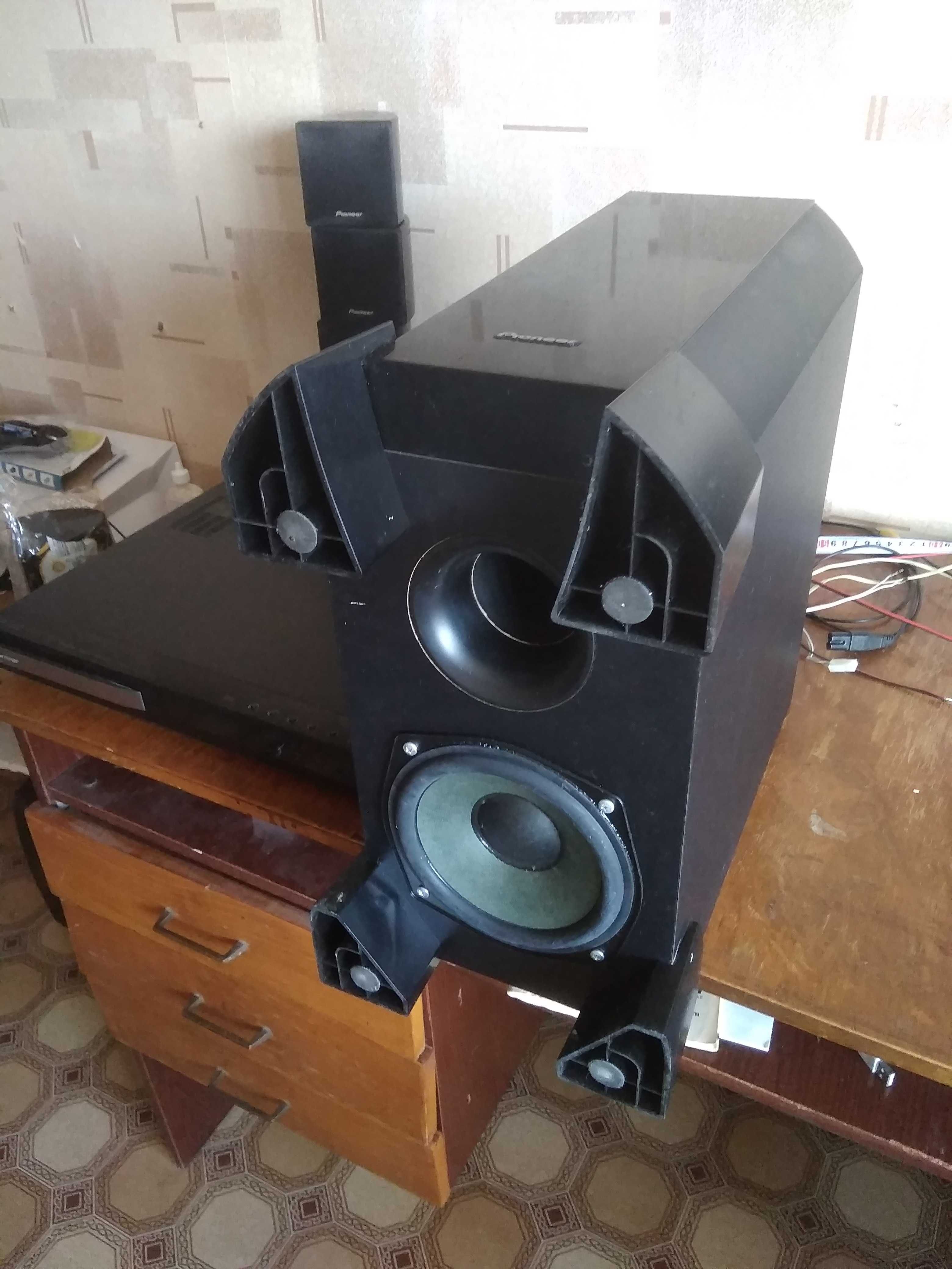 Домашній кінотеатр Pioneer DCS-385K