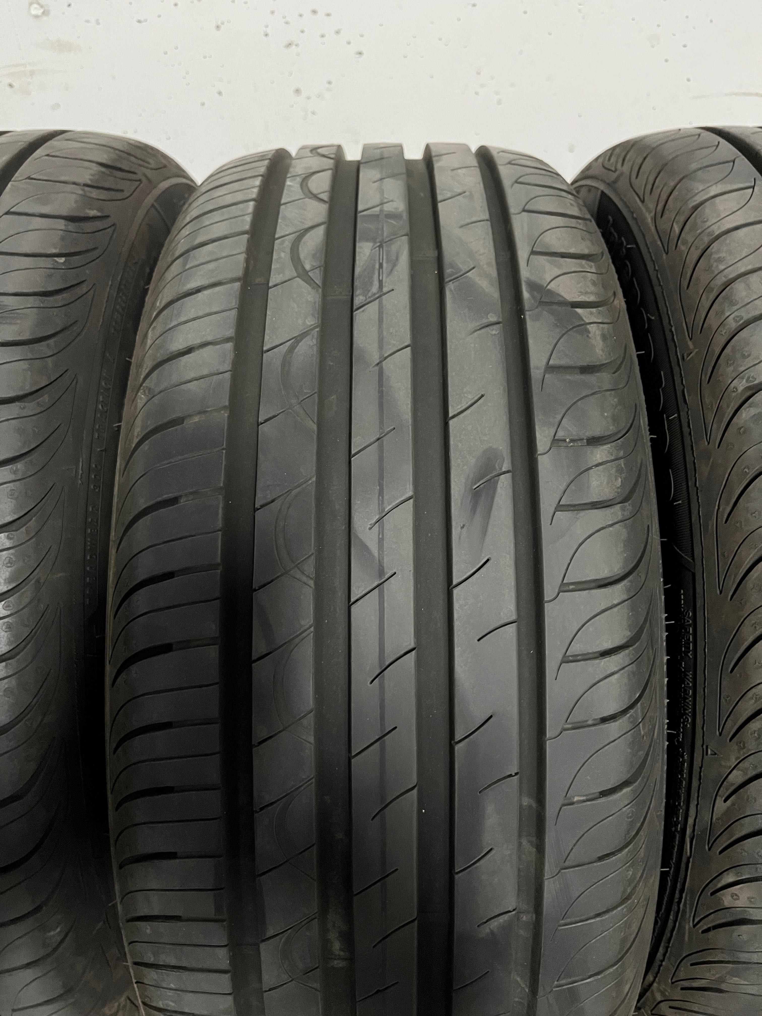 Opony letnie Sava Intensa HP2 215/45R16 90V jak nowe Skoda Fabia VW