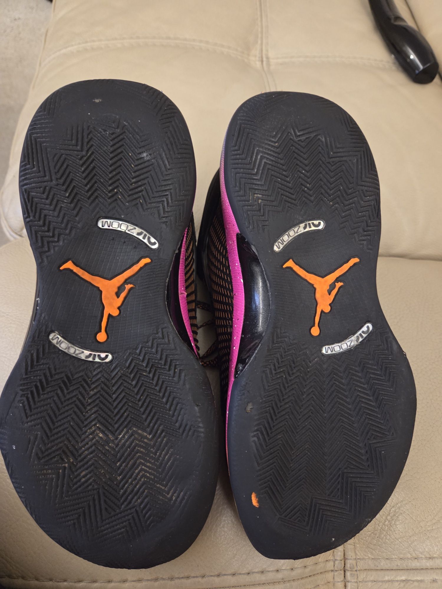 Buty Jordany nr 41