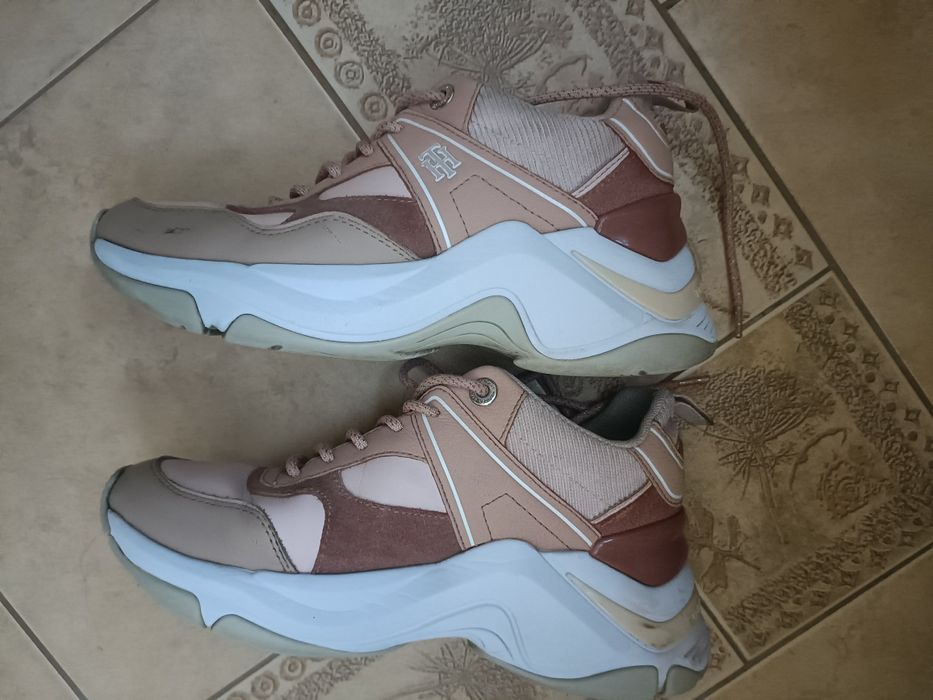 Buty , snakersy Tommy Hilfiger