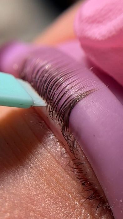 Ламінування вій та брів   ОСОКОРКИ