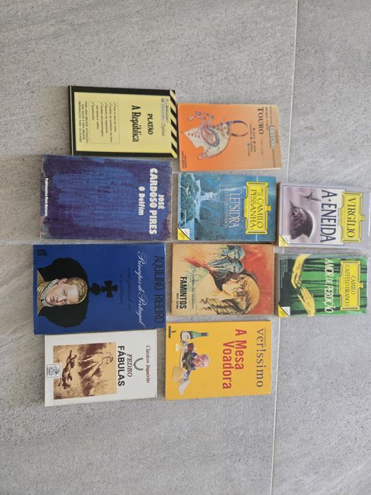 Vários Livros à Escolha