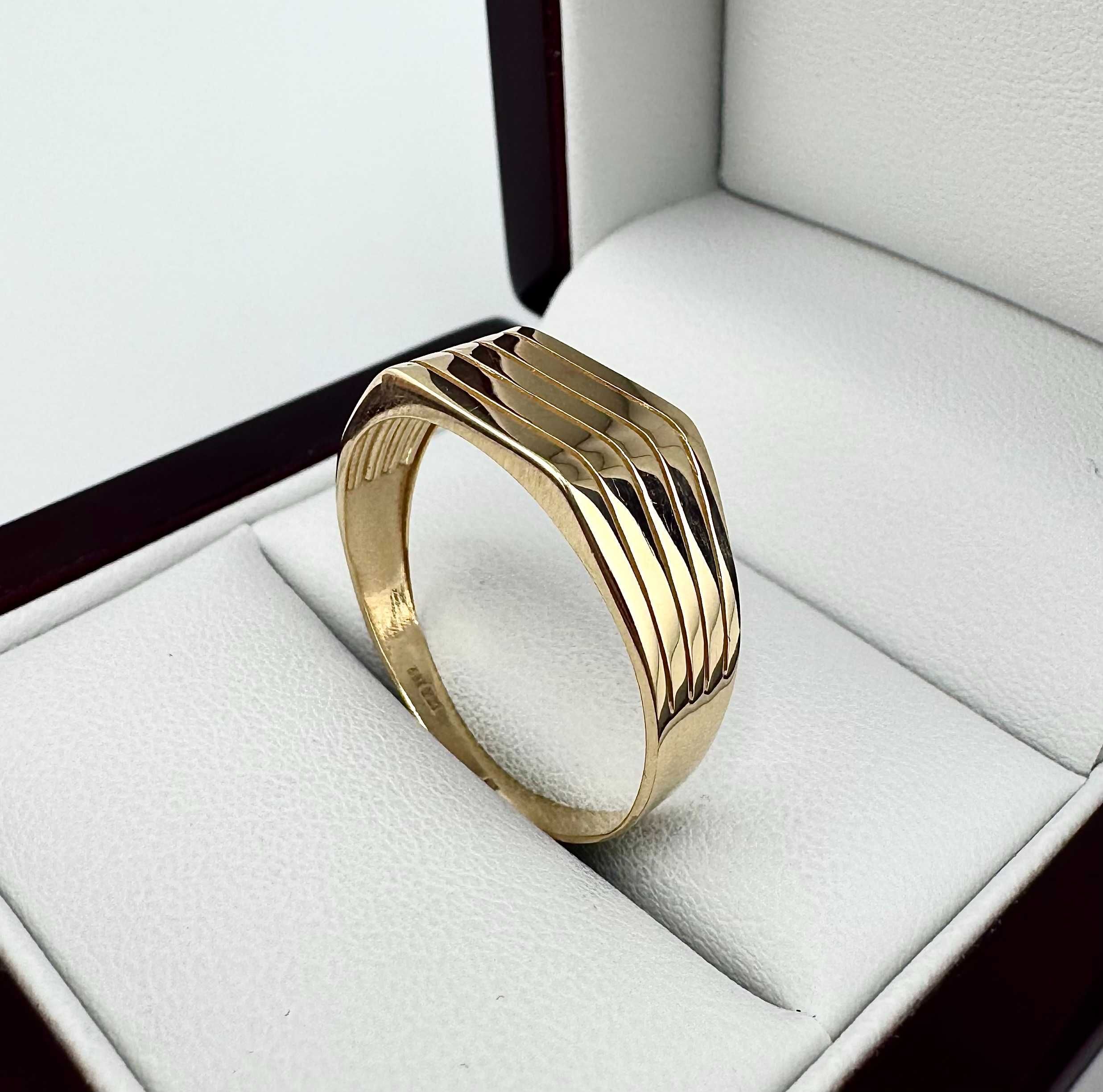 Elegancki złoty pierścionek 2,86g PR.585 14K R.25