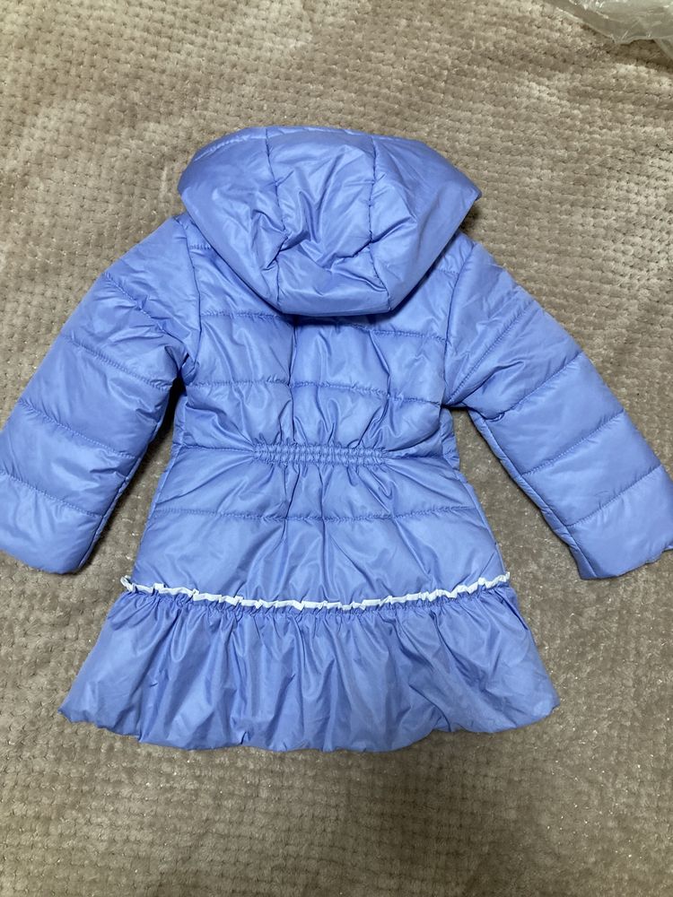Нове Напівпальто куртка весна осінь на дівчинку 104 розмір