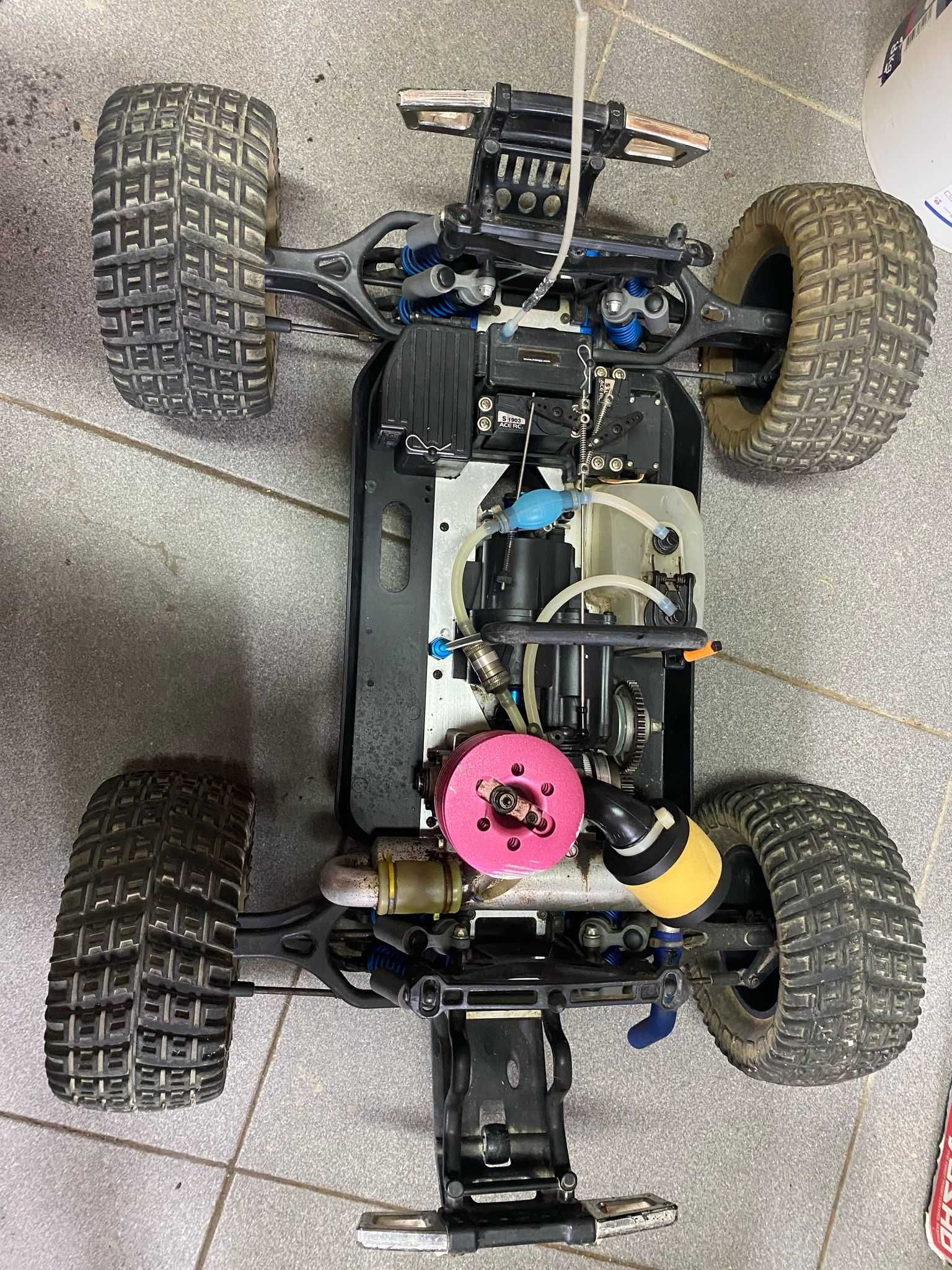 RC Thunder tiger s50