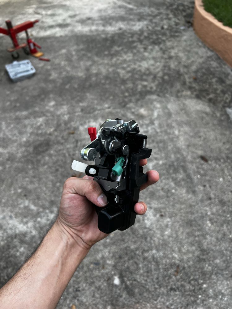 Fecho motor porta jeep grand cherokee 2005,2006,2007,2008,2009,2010
