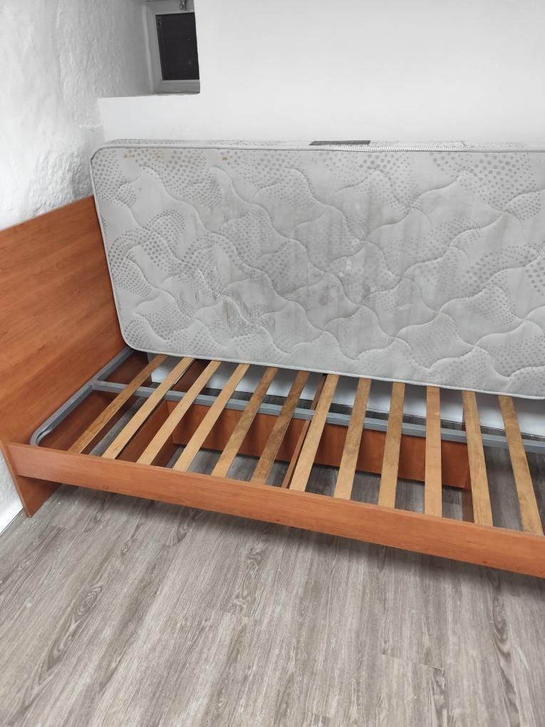 Cama de solteiro