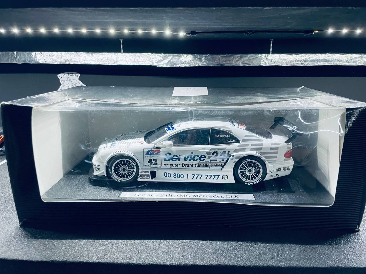 Модель Mercedes CLK-DTM 1:18 Maisto