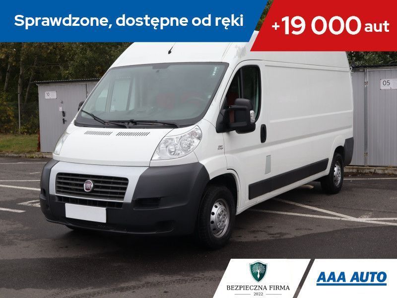Fiat ducato  2.3 MultiJet L3H2, 35, Salon PL, Klimatyzacja, Hak 2.5 t, 4 EU palety