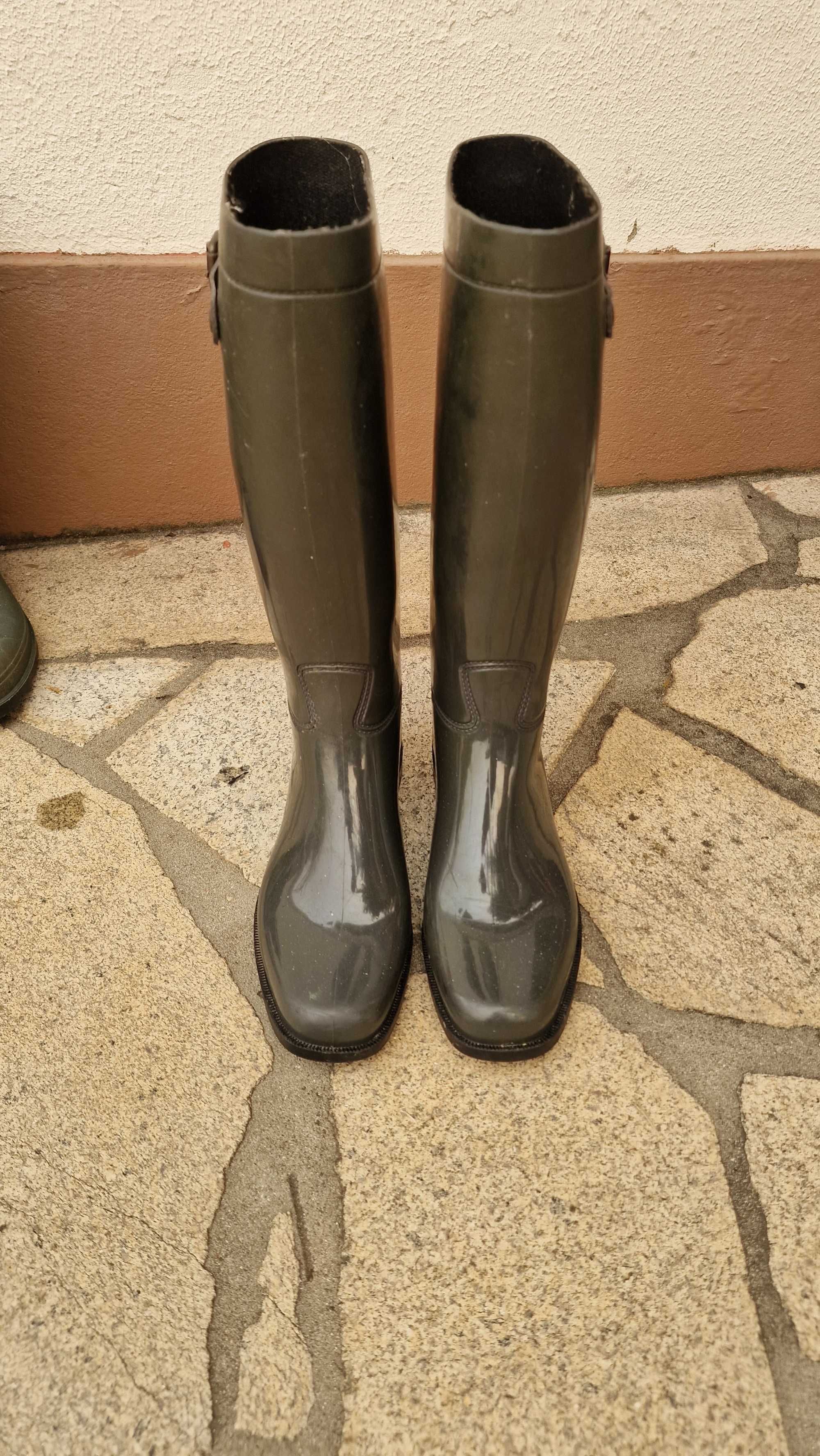 Bota cano alto senhora
