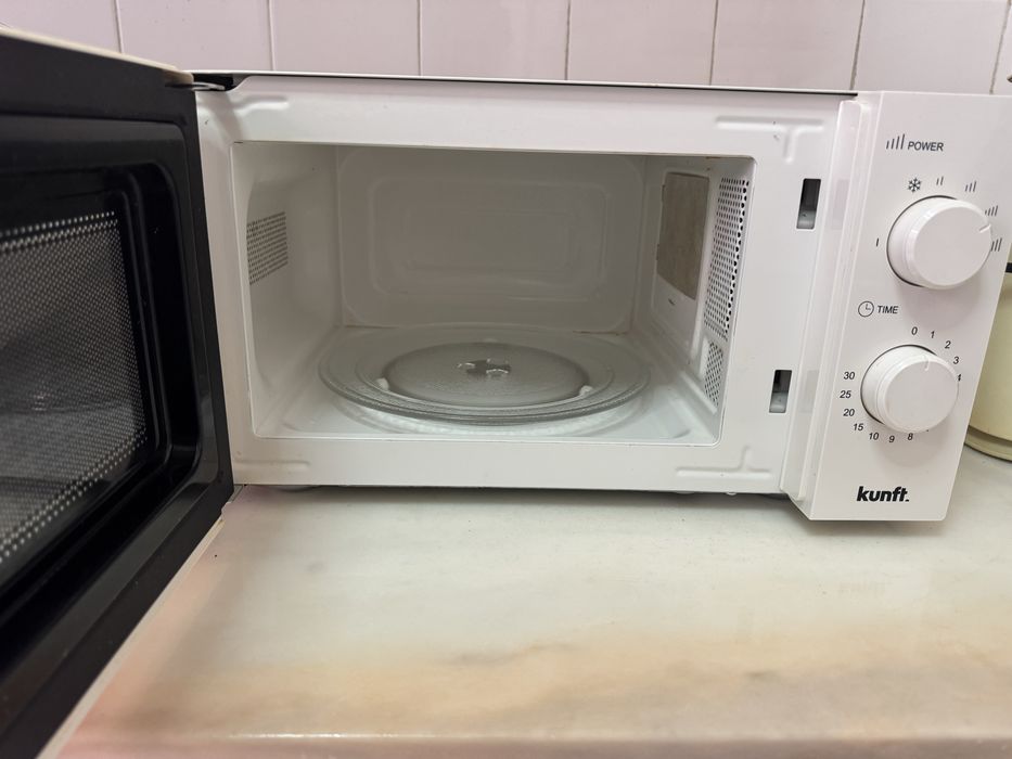 Microondas Kunft, como novo