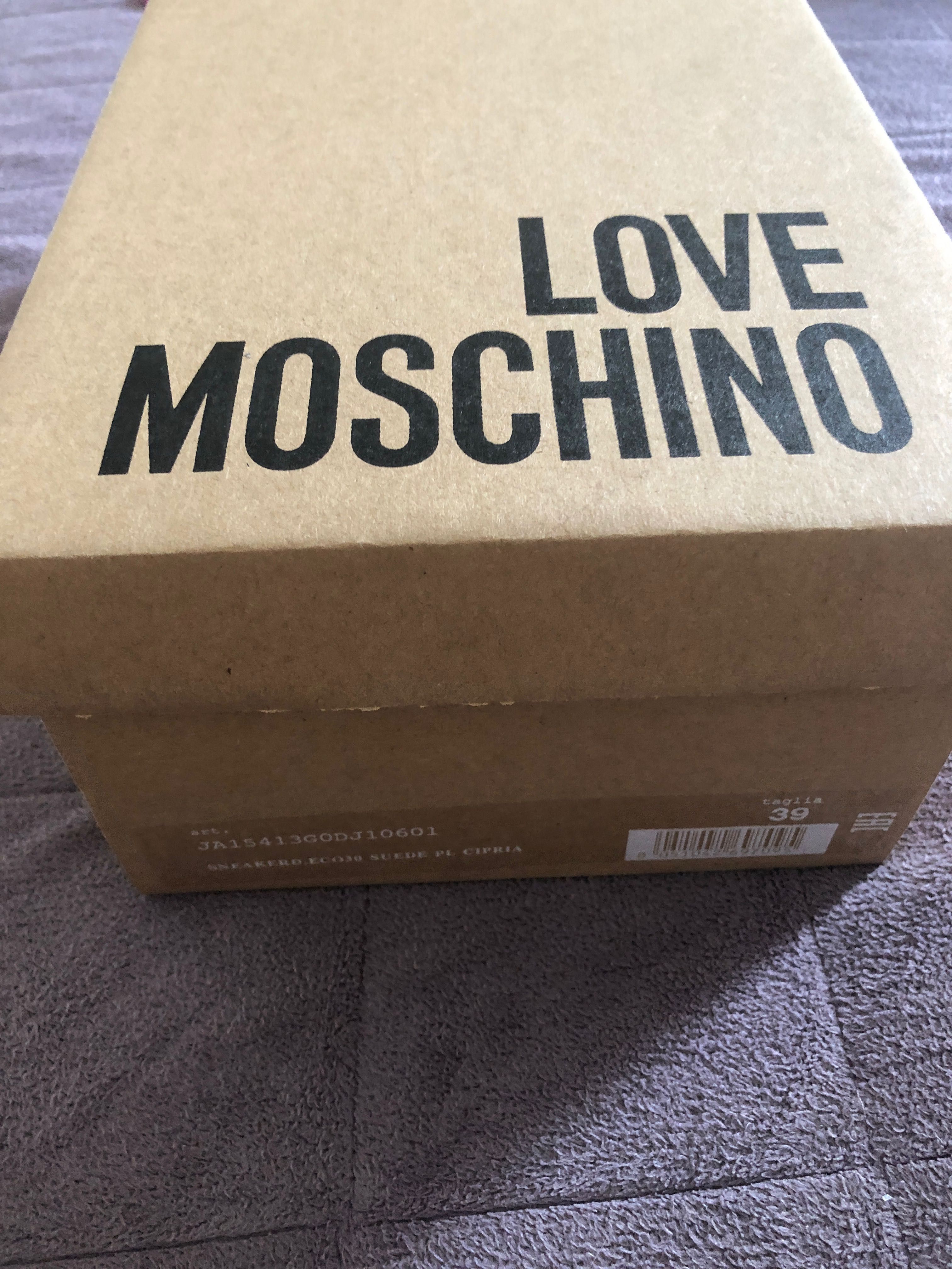 Кроссовки новые Love Moschino размер 39