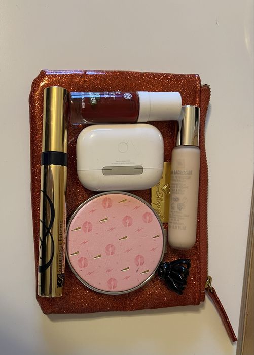 Kosmetyczka Glamshop czerwona brokatowa kalendarz adwentowy