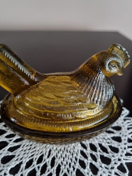 Szklana kurka bursztynowa miodowa kura