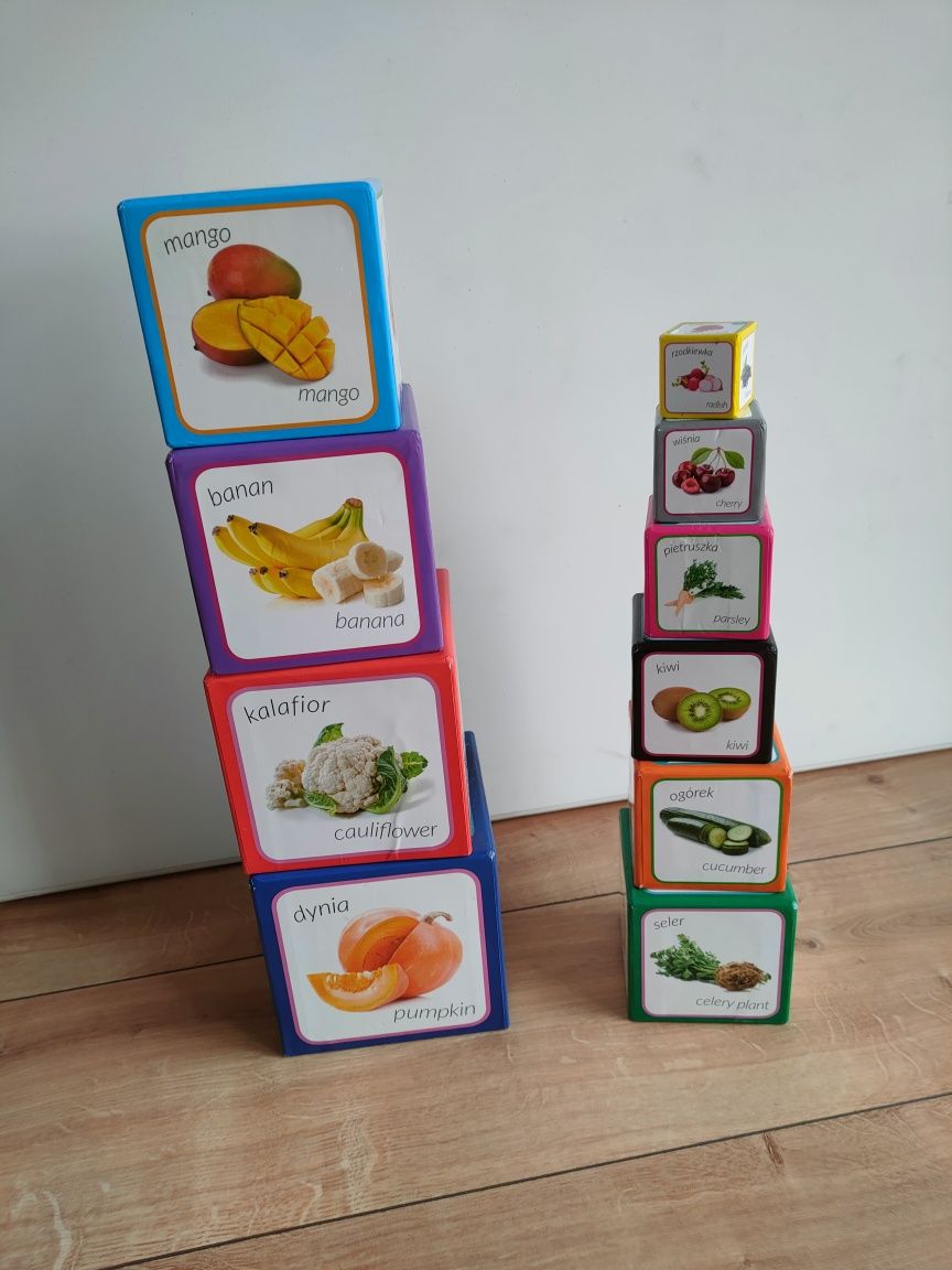 Piramida zabaw owoce Montessori