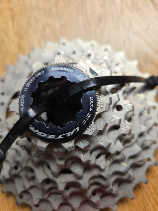 Kaseta Rowerowa Shimano Ultegra CS-R8000 11 rzędowa 11-32T